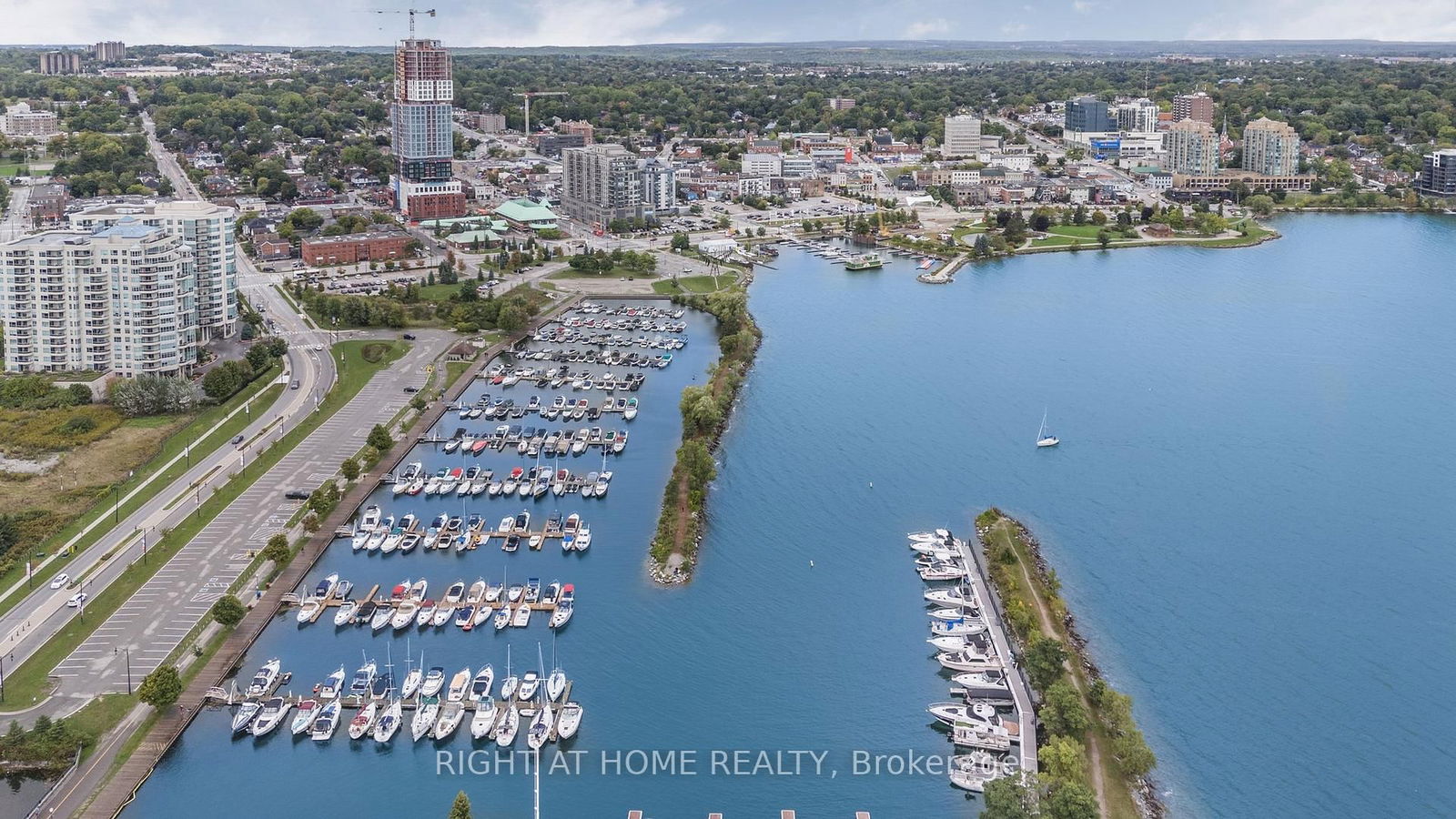 Condo for sale at 401-2 Toronto Street, Barrie, Lakeshore, L4N 9R2 - MLS: S12094745
