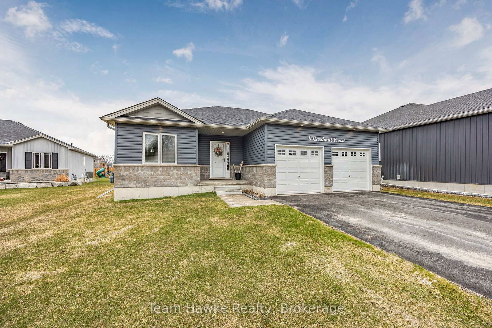 Detached House for sale at 9 Cardinal Court, Tay, Victoria Harbour, L0K 2A0 - MLS: S12096168