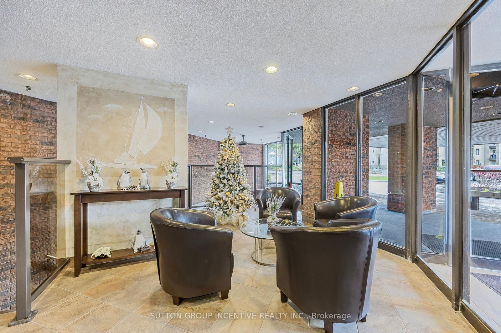 Condo for sale at 104-181 Collier Street, Barrie, North Shore, L4M 5L6 - MLS: S12097142