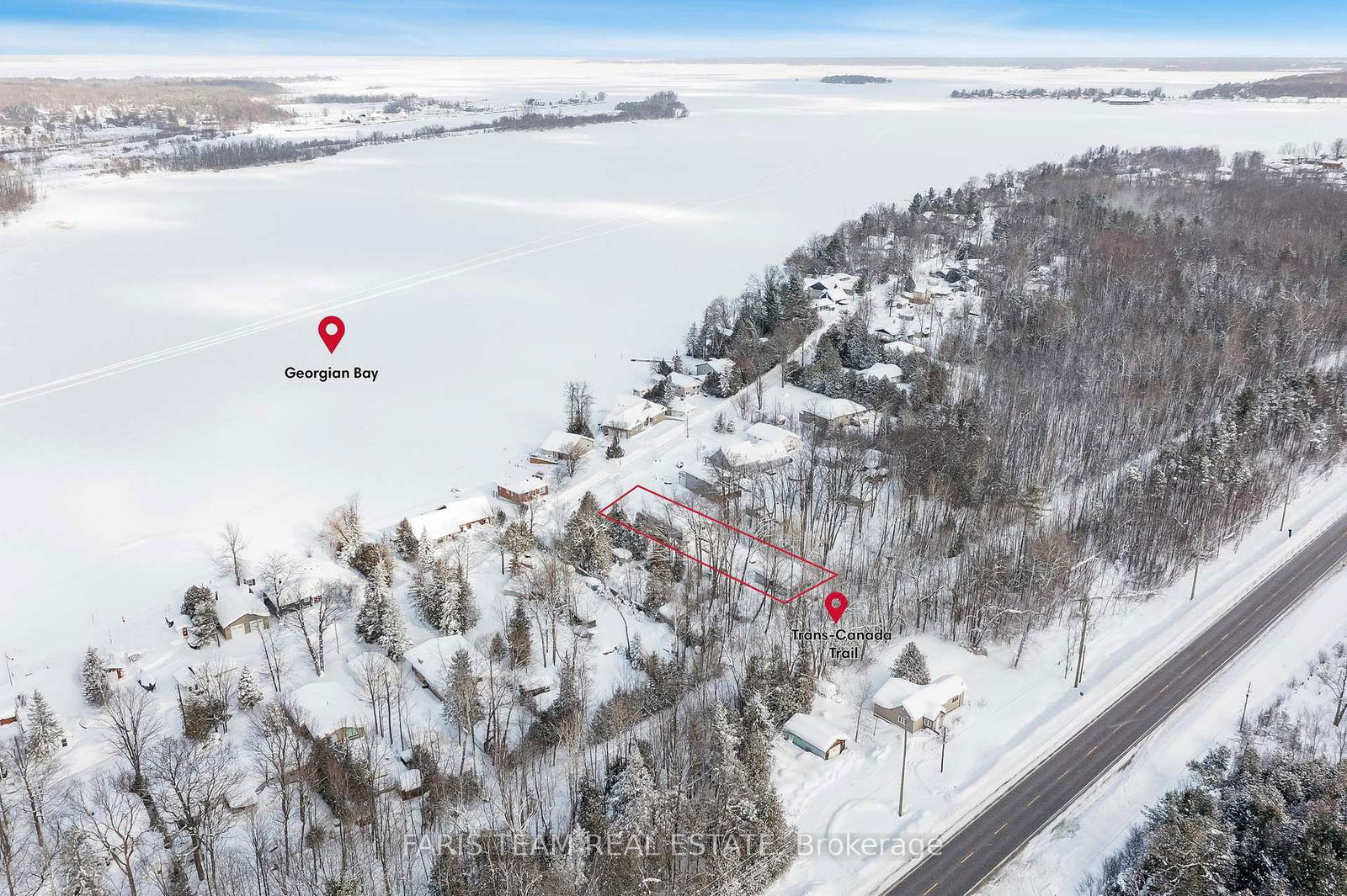 Detached House for sale at 129 Mitchells Beach Road, Tay, Victoria Harbour, L0K 2A0 - MLS: S12098421