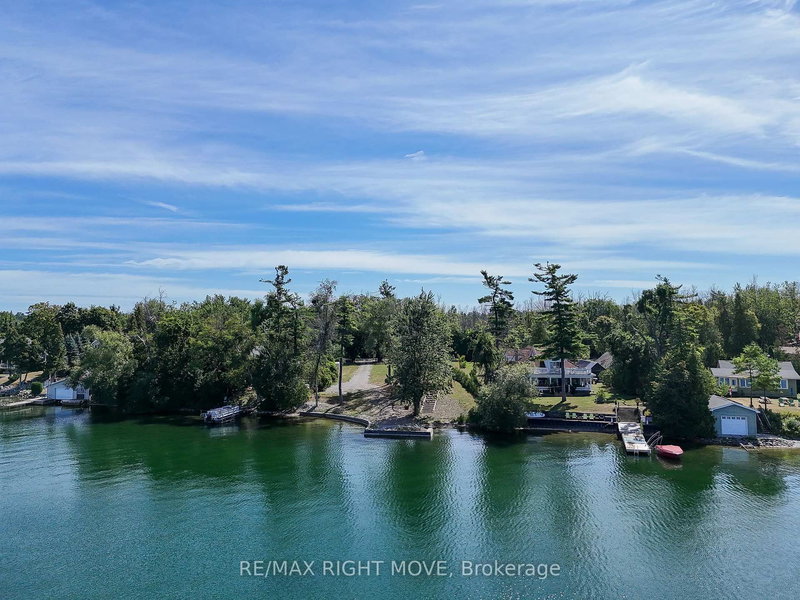 135 Creighton St S, Ramara, L3V 0K8 | Image 2