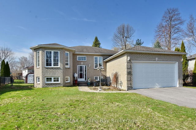 41 Evergreen Crescent