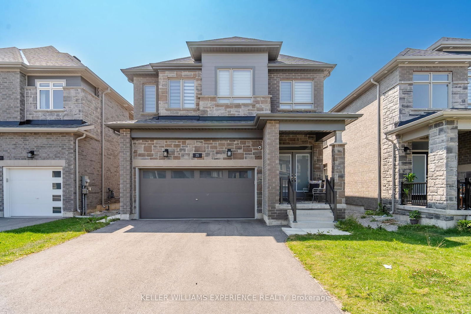 Detached House for sale at 25 Paddington Grve, Barrie, Holly, L9J 0J3 - MLS: S12101036