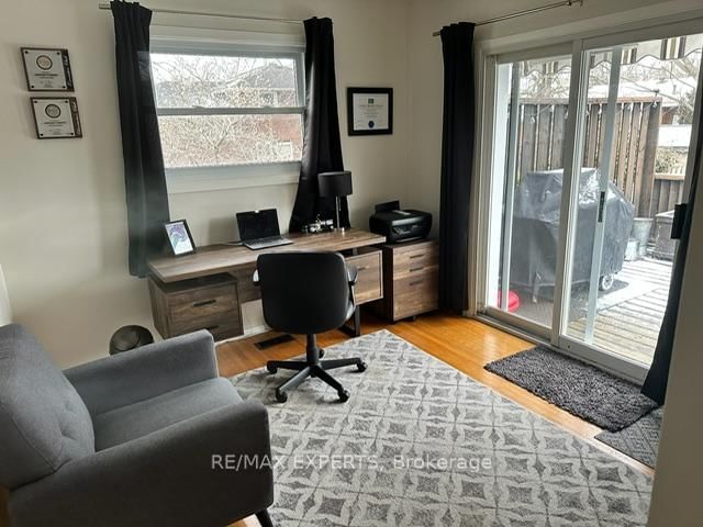 Room2