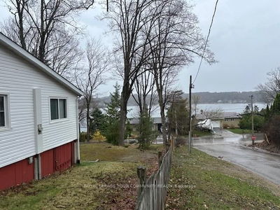 452 Champlain Rd, Penetanguishene - Penetanguishene image-0-1