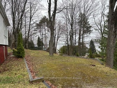 452 Champlain Rd, Penetanguishene - Penetanguishene image-0-4