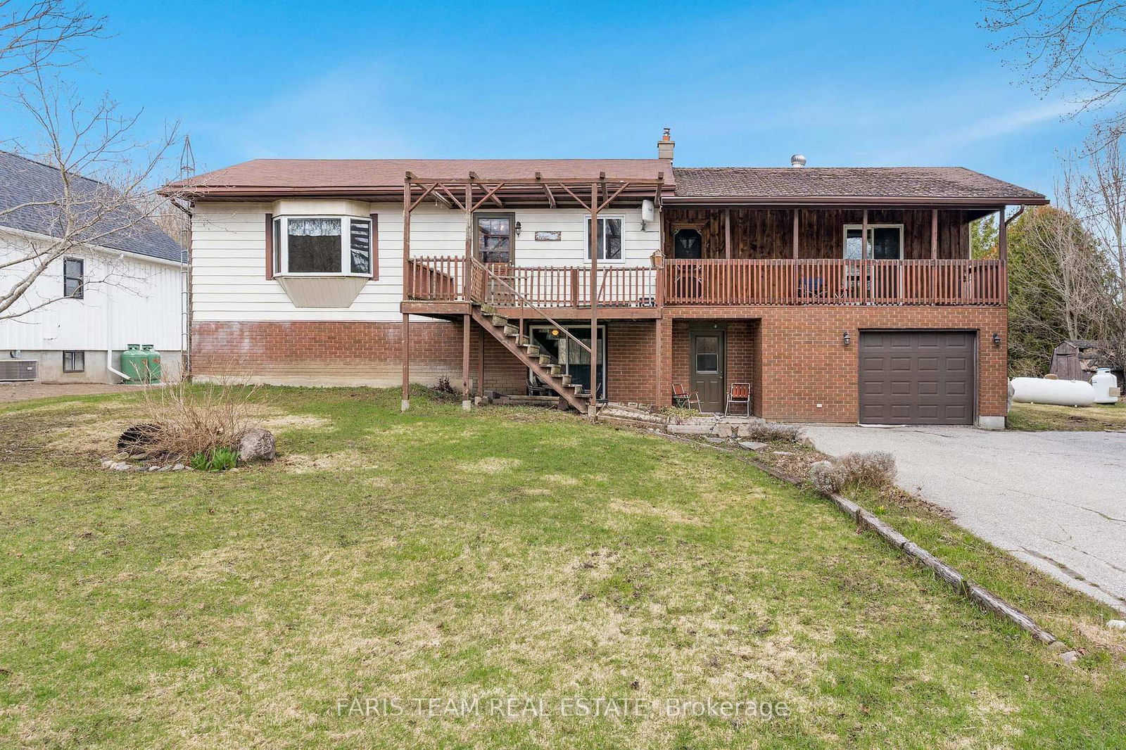 Detached House for sale at 3410 Reservoir Road, Severn, Rural Severn, L0K 1E0 - MLS: S12101903