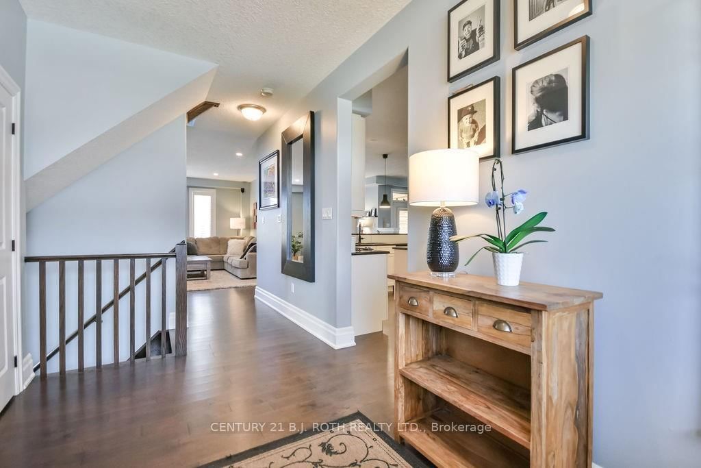 Detached House for sale at 99 JEWEL HOUSE Lane, Barrie, Innis-Shore, L4N 5X1 - MLS: S12103086