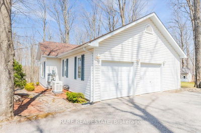 37 Boyd Cres, Oro-Medonte - Moonstone image-0-3