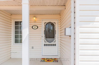 37 Boyd Cres, Oro-Medonte - Moonstone image-0-4