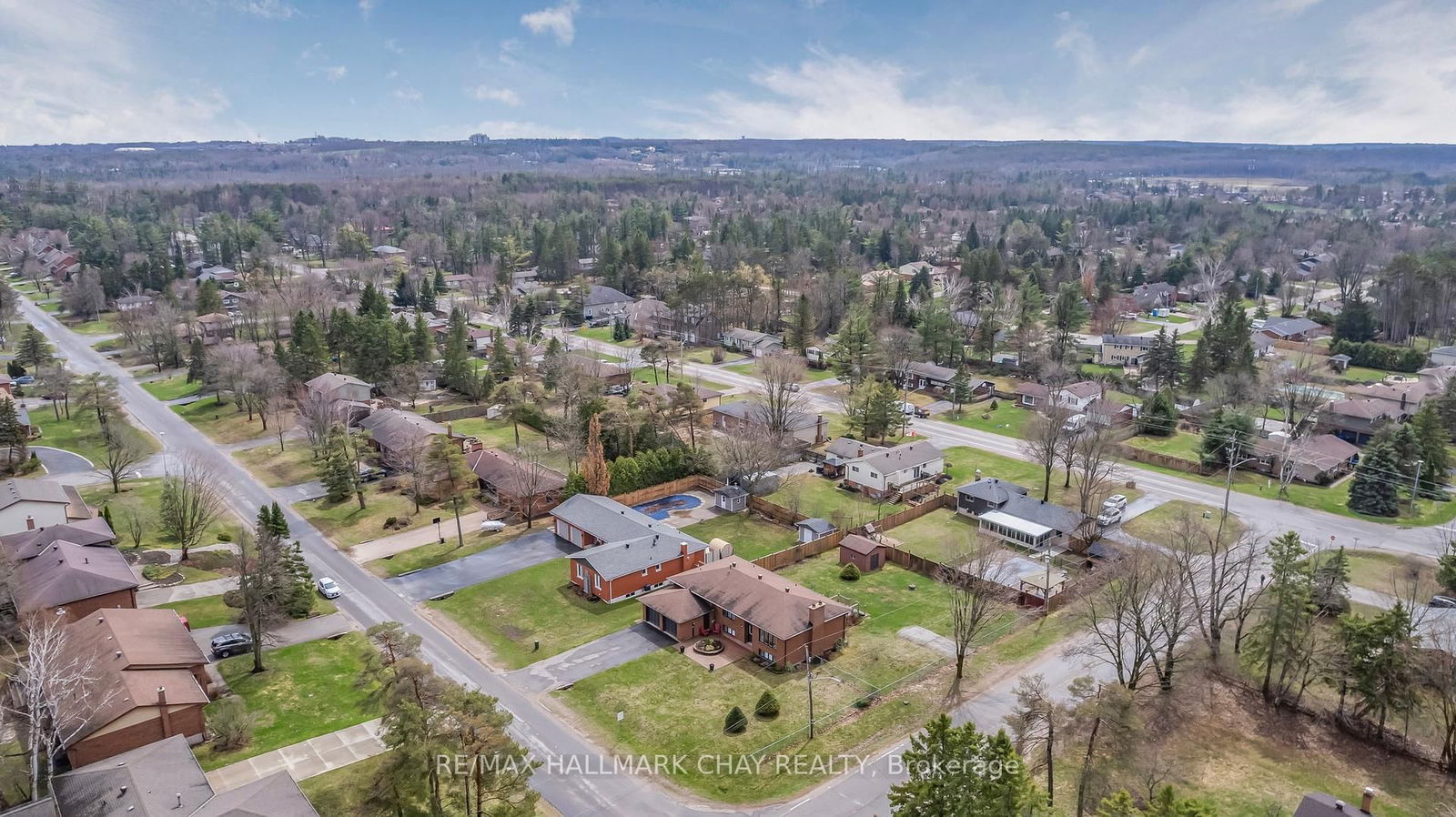 Detached House for sale at 40 Idlewood Drive, Springwater, Midhurst, L9X 0P5 - MLS: S12104268