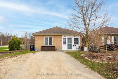 239 Yonge St, Midland - Midland
