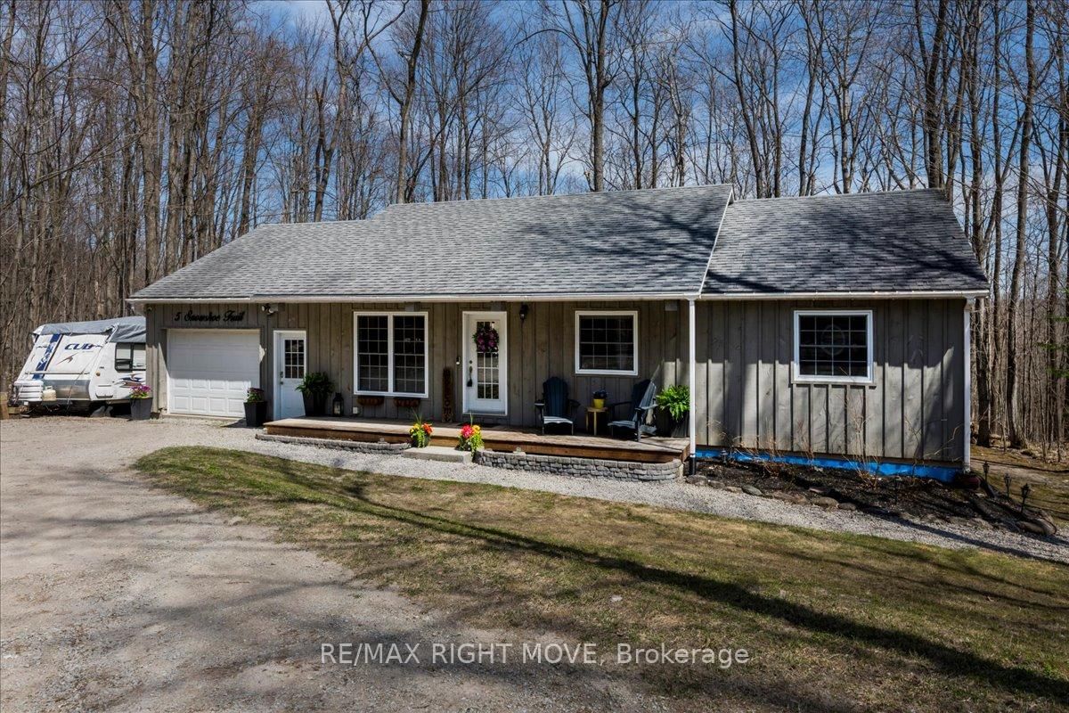Detached House for sale at 5 Snowshoe Trail, Oro-Medonte, Rural Oro-Medonte, L0K 1N0 - MLS: S12104419