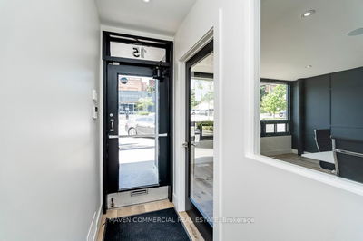 15 Collier St, Barrie - City Centre image-0-2