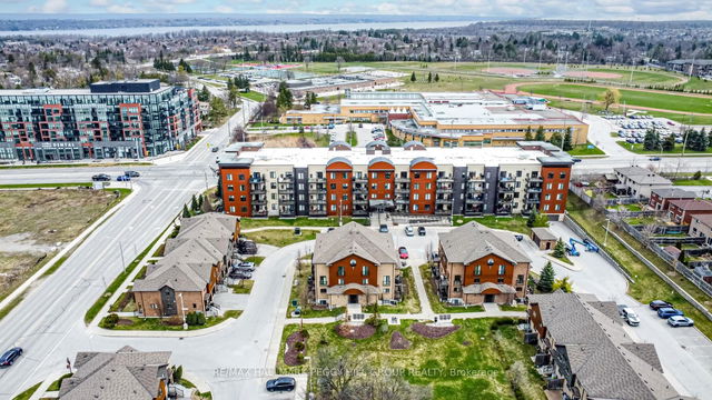 7 - 25 Madelaine Drive