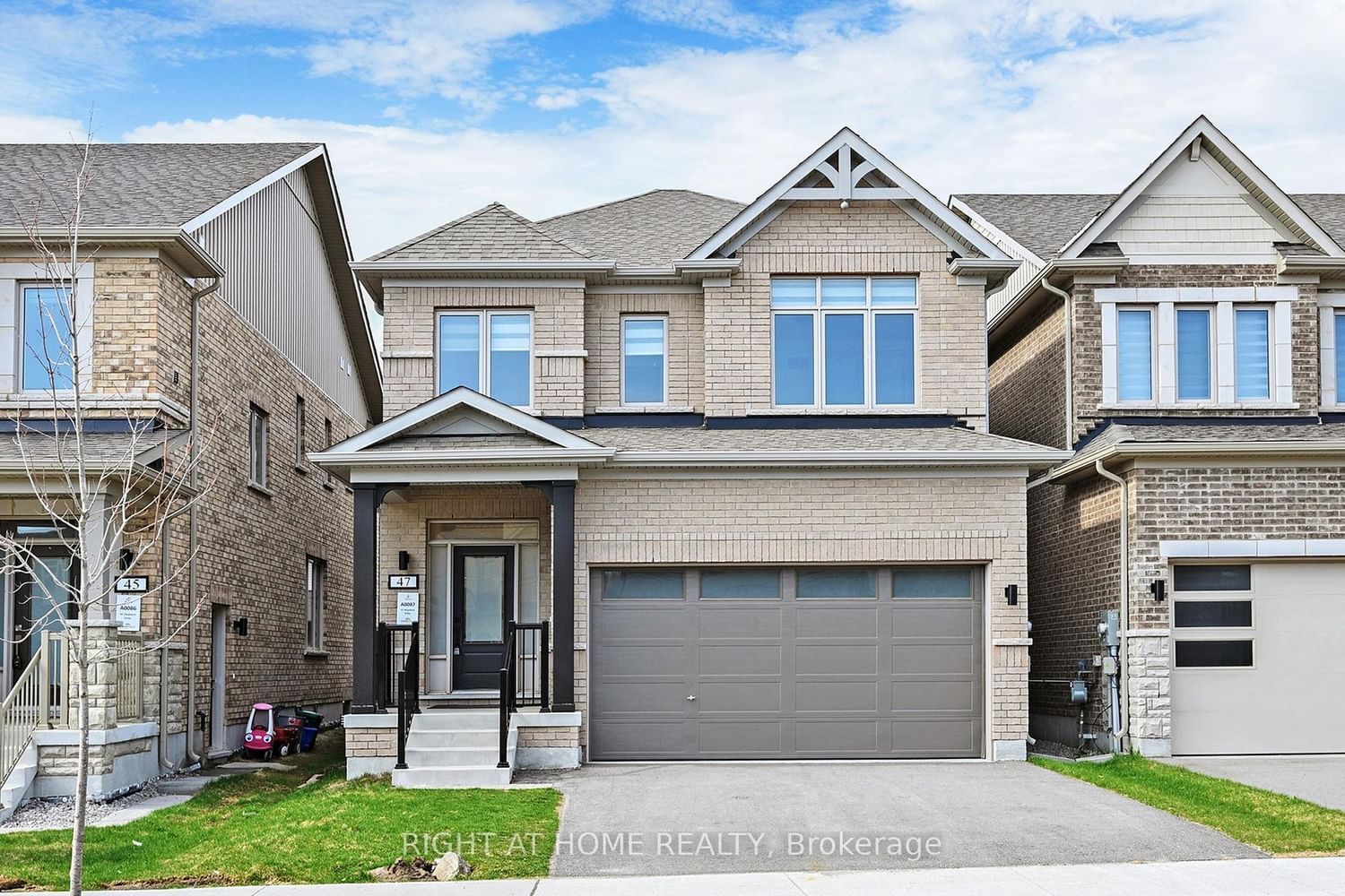 Detached House for sale at 47 Shepherd Drive, Barrie, Rural Barrie Southeast, L9J 0K4 - MLS: S12105711