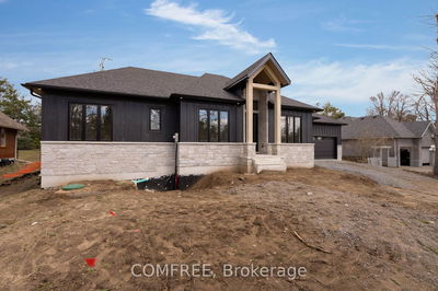 32 Alpine Way, Oro-Medonte - Horseshoe Valley