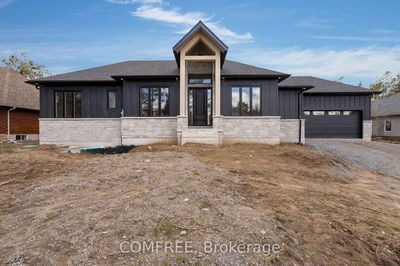 32 Alpine Way, Oro-Medonte - Horseshoe Valley image-0-2