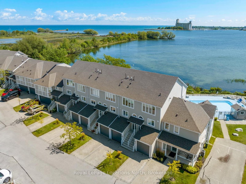 59 Cranberry Surf, Collingwood, L9Y 5C4 | Image 3