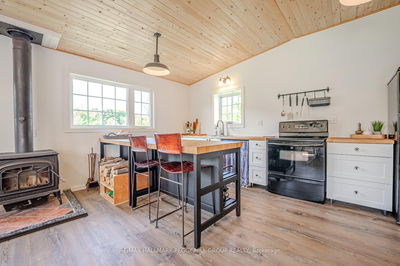 2161 Coopers Falls Rd, Severn - Washago image-0-4