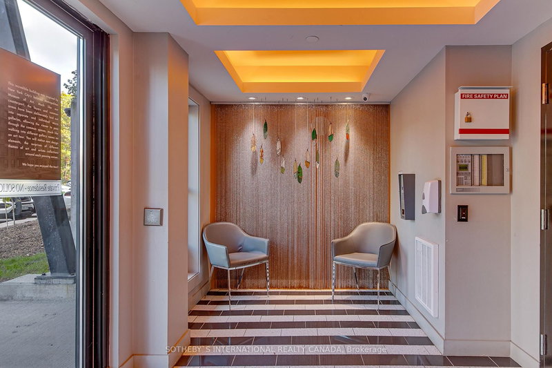 609 - 304 Essa Rd, Barrie, L4N 9C5 | Image 2