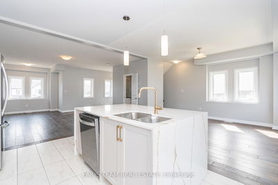 43 Lahey Cres, Penetanguishene - Penetanguishene image-0-4