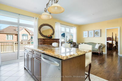 42 Cristiano Ave, Wasaga Beach - Wasaga Beach image-0-3