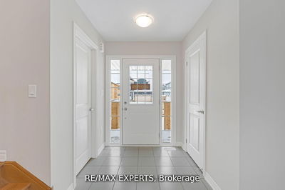 282 Springfield Cres, Clearview - Stayner image-0-2