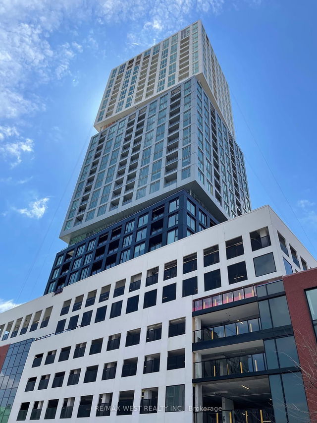 2206 - 39 Mary Street