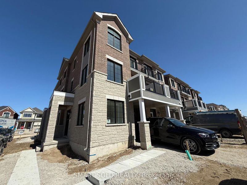 home for lease on 47 Pearen Lane