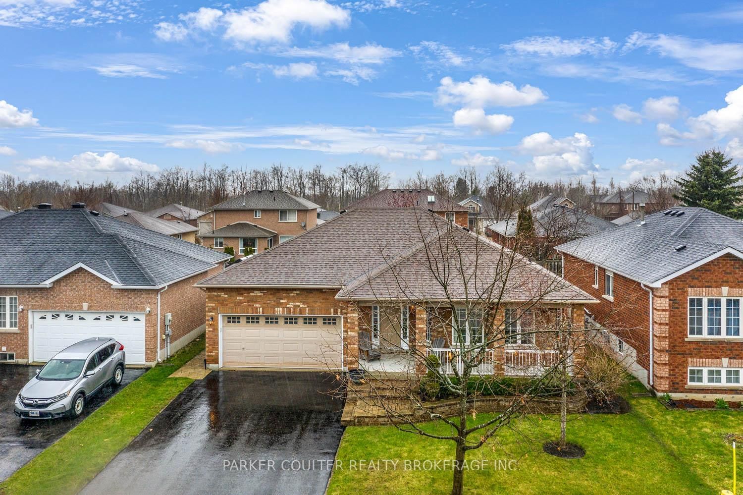 Detached House sold at 16 Player Drive, Barrie, East Bayfield, L4M 6W1 - MLS: S12110511