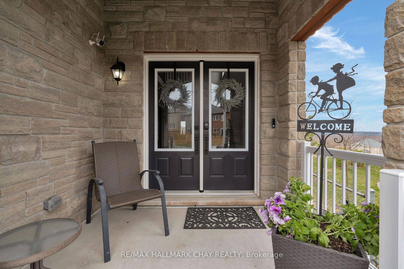 Detached House for sale at 18 Cypress Point Street, Barrie, Ardagh, L4N 6J9 - MLS: S12110583