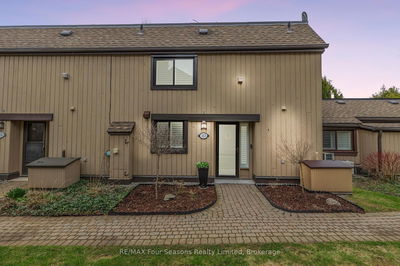Unit 13 — 113 Escarpment Cres, Collingwood - Collingwood image-0-3