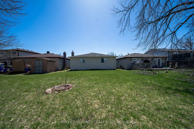 117 Hickling Trail