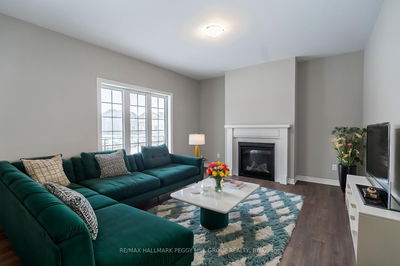 240 Springfield Cres, Clearview - Stayner image-0-3