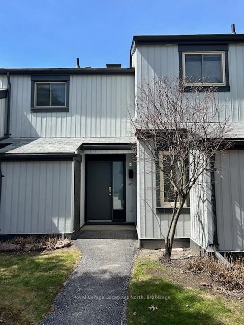 422 - 14 Dawson Drive