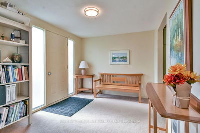 22 TAMARACK Dr, Oro-Medonte - Rural Oro-Medonte image-0-4