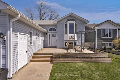 42 Byrnes Cres, Penetanguishene - Penetanguishene image-0-3