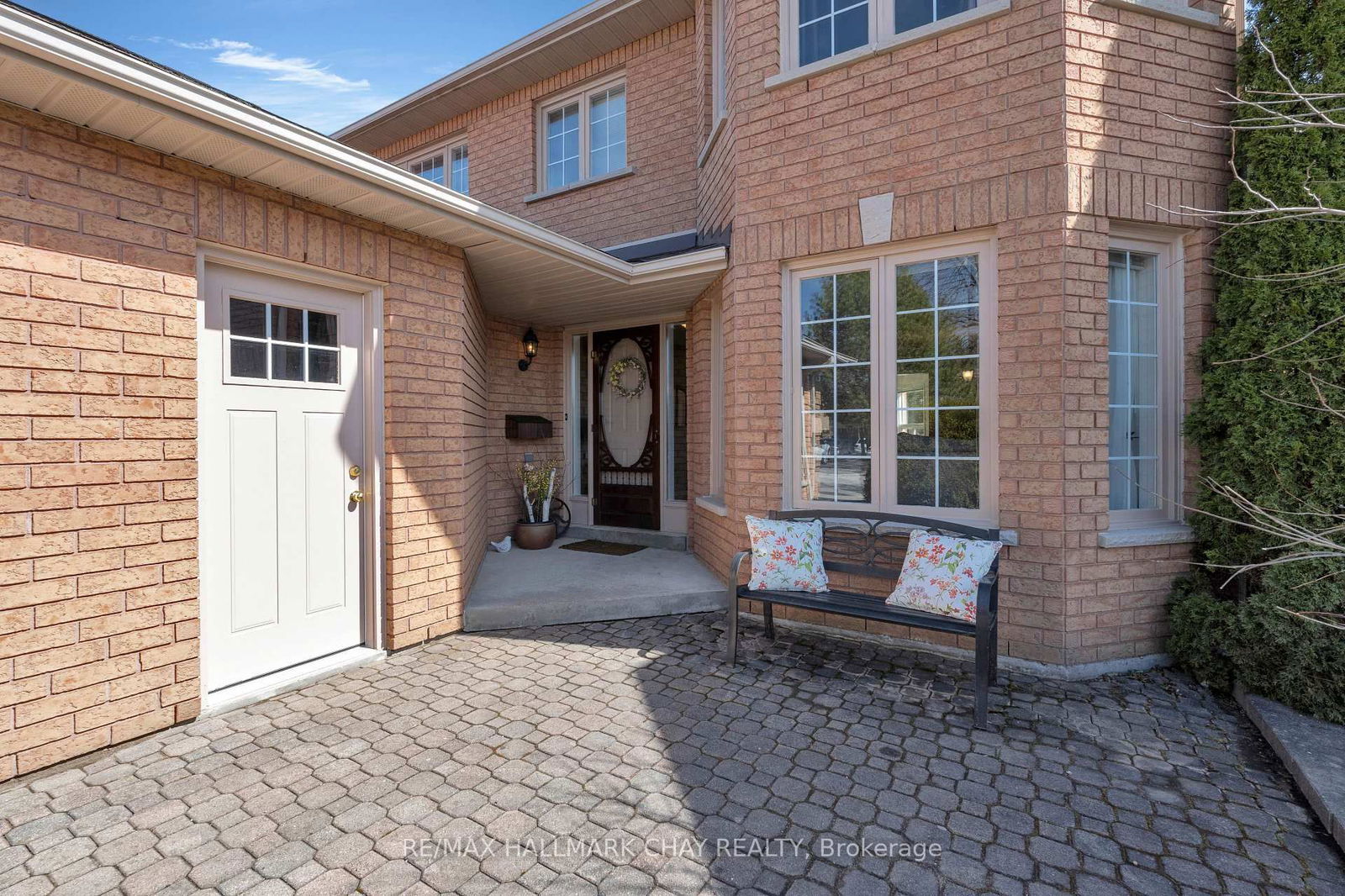 Detached House for sale at 47 Finlay Road, Barrie, West Bayfield, L4N 7T7 - MLS: S12112895