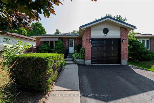 92 Hickling Trail