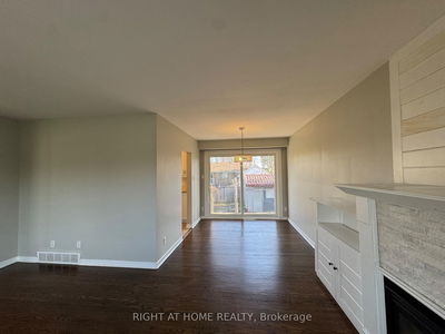 219 Steel St, Barrie - Codrington image-0-3