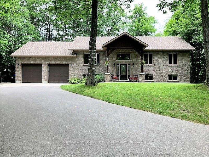 Detached House for sale at 48 Tall Pines Drive, Tiny, Rural Tiny, L9M 0H4 - MLS: S12114828