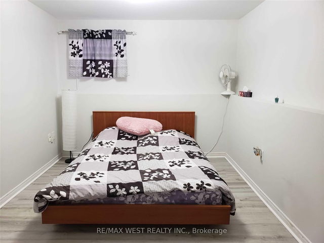 Bsmt - 37 Whitehorn Crescent