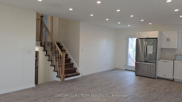 Upper - 20 Meadowland Avenue