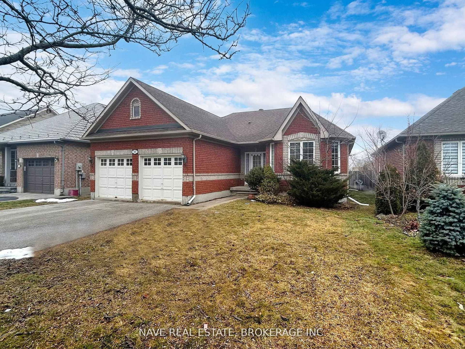 Detached House for sale at 53 Brighton Road, Barrie, Georgian Drive, L4M 6S4 - MLS: S12116160