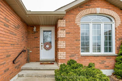 1085 Whitney Cres, Midland - Midland image-0-1