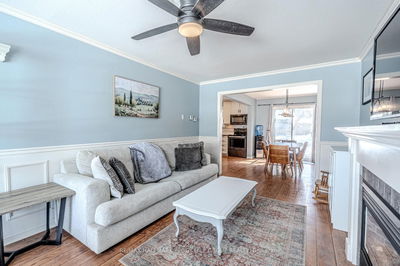 31 Courtney Cres, Orillia - Orillia image-0-3