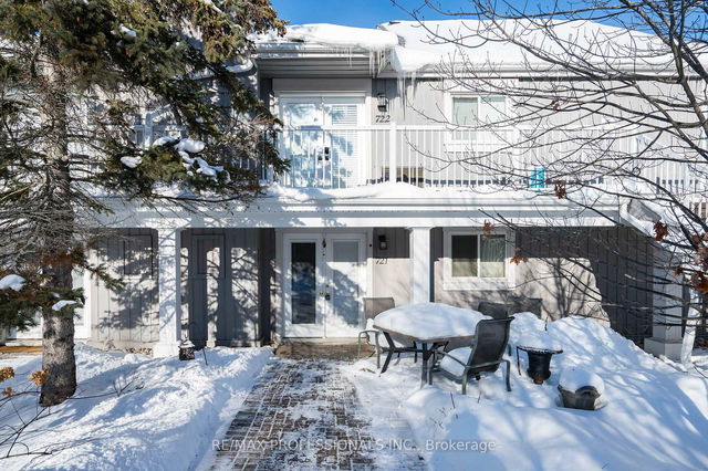 721 - 11 Dawson Drive