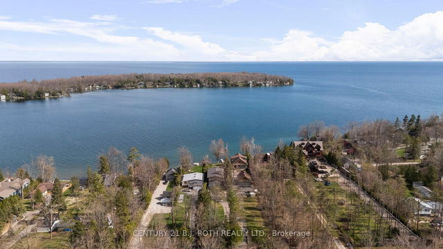 2679 Lakeshore Road
