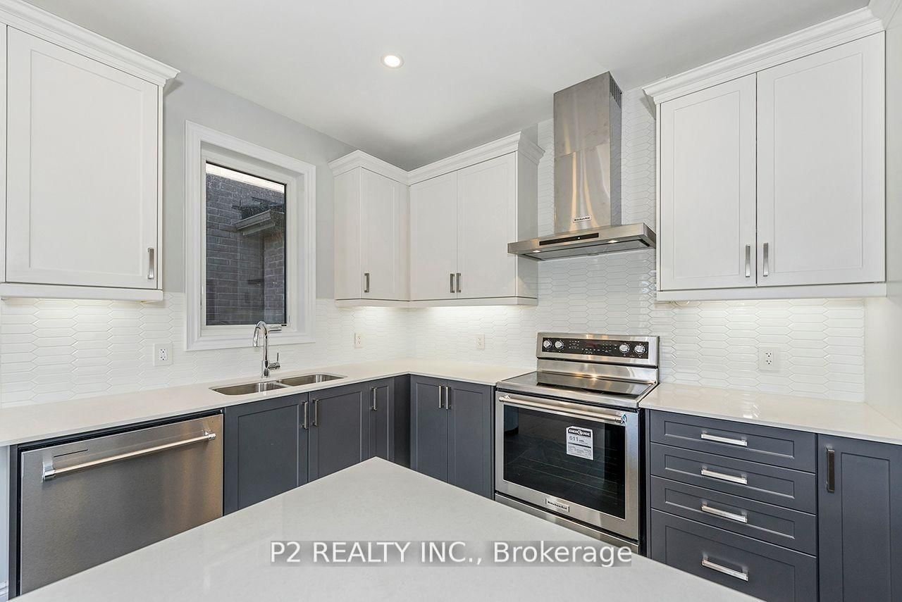 Detached House for sale at 16 Wild Ginger Lane, Springwater, Midhurst, L9X 2E4 - MLS: S12118084
